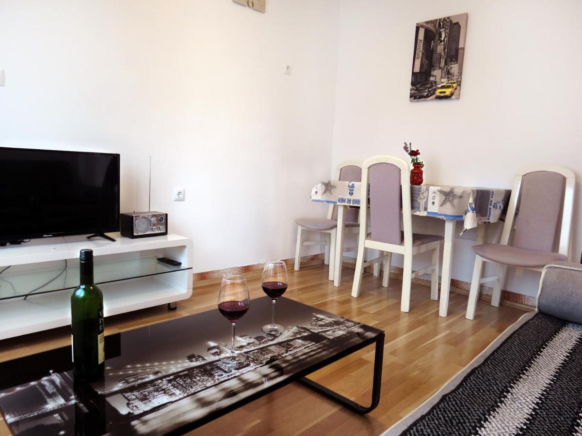 Apartment Jadro Супетар Екстер'єр фото